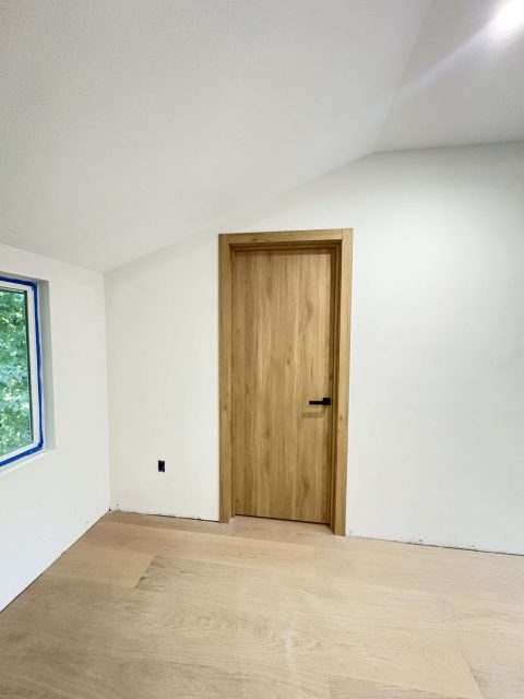 Golden oak finish with natural wood texture and modern door profile